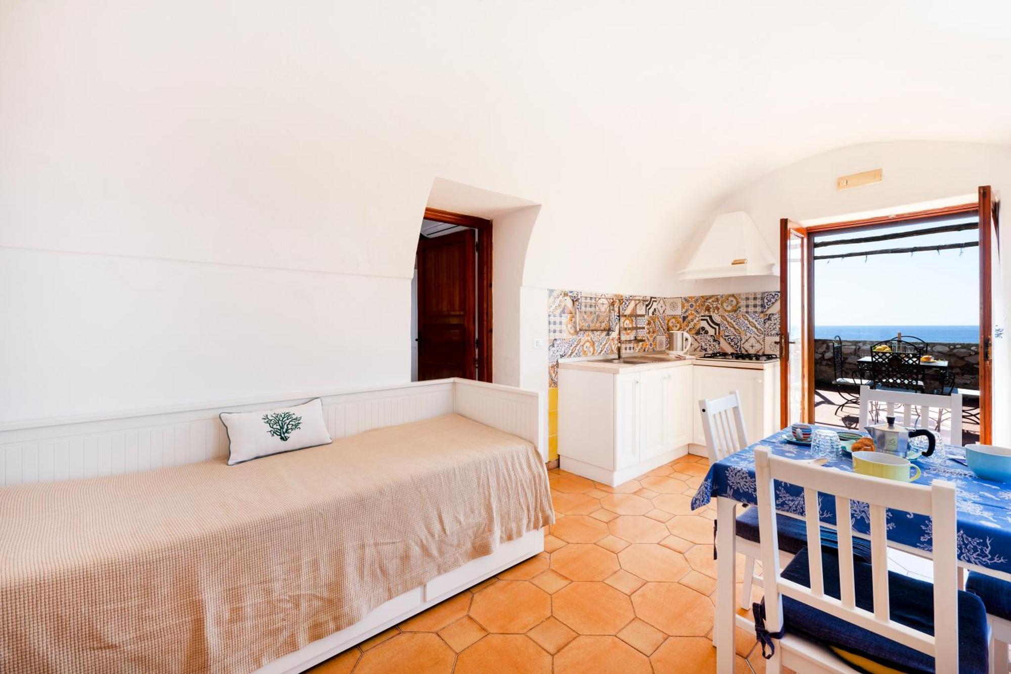 Camping Villaggio Nettuno Nerano Ngoại thất bức ảnh