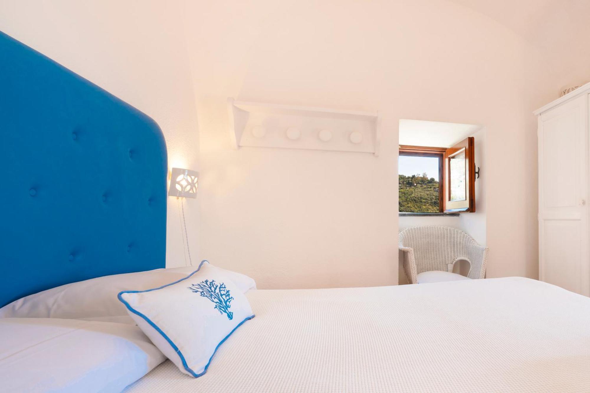 Camping Villaggio Nettuno Nerano Ngoại thất bức ảnh